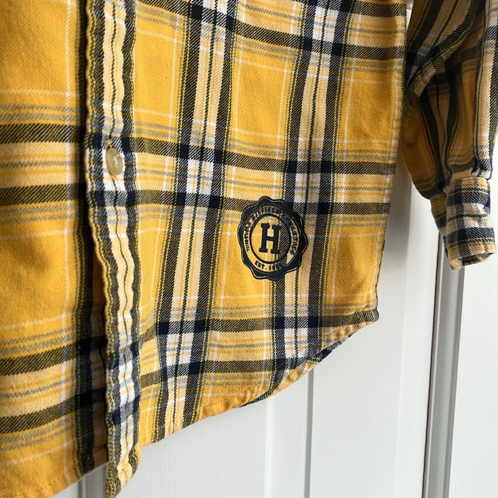 Tommy Hilfiger boys size 7 long sleeve flannel shirt - yellow, blue, white plaid - Picture 5 of 7